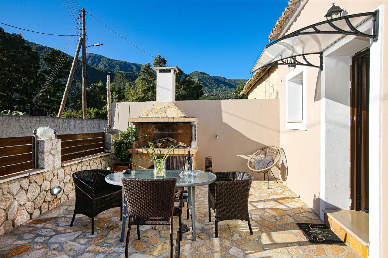 Stavros House Villa Ipsos Exterior photo